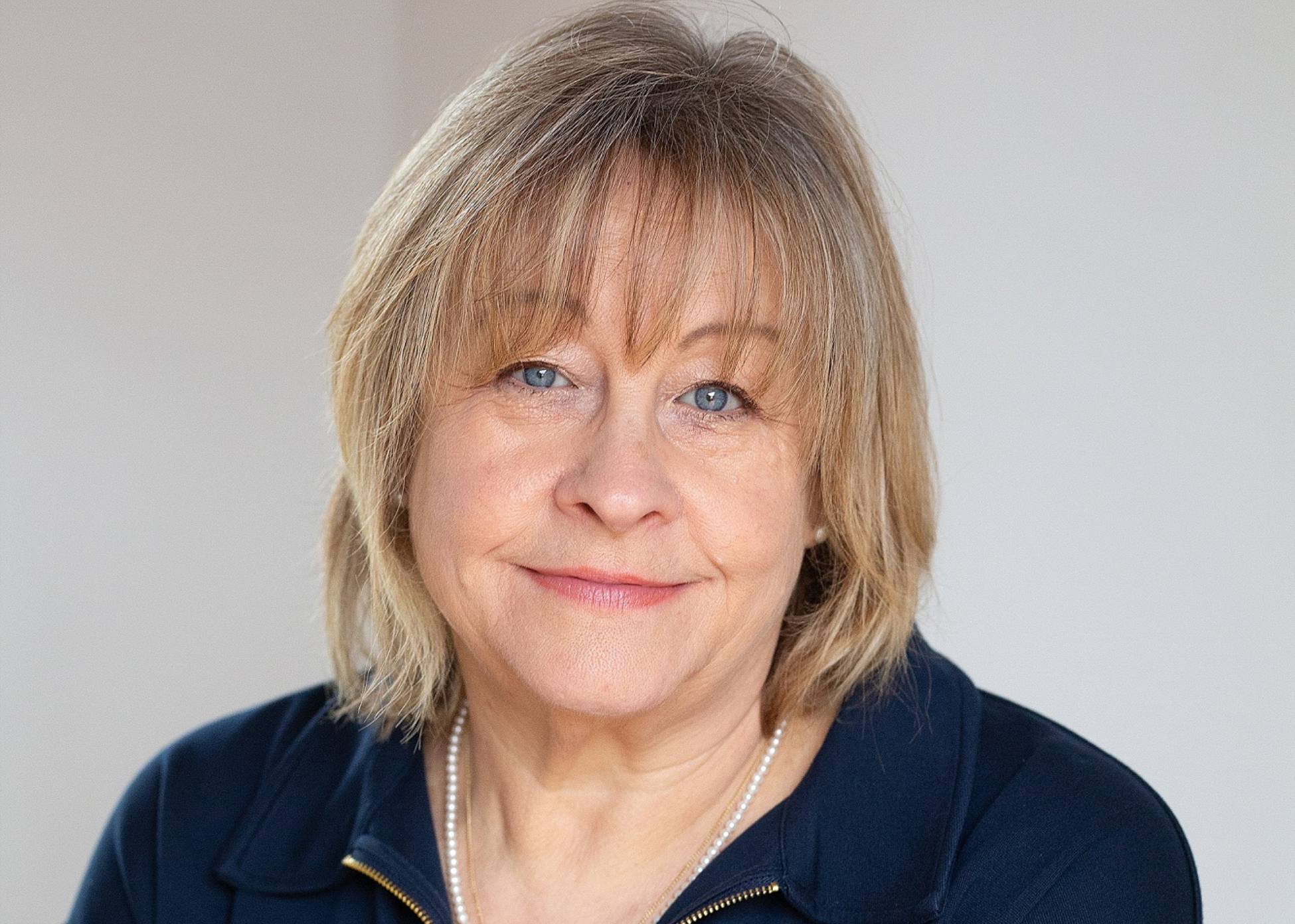 Julie Hawker 